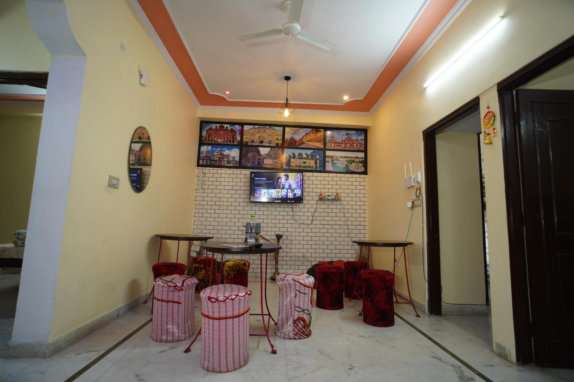 Om Trance Homestay Dzsaipur Kültér fotó